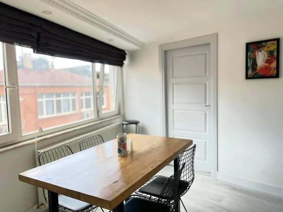 Wonder Homes- Spacious Dublex, 5Br, 2Ba, Terrace Provincia di Provincia di Istanbul